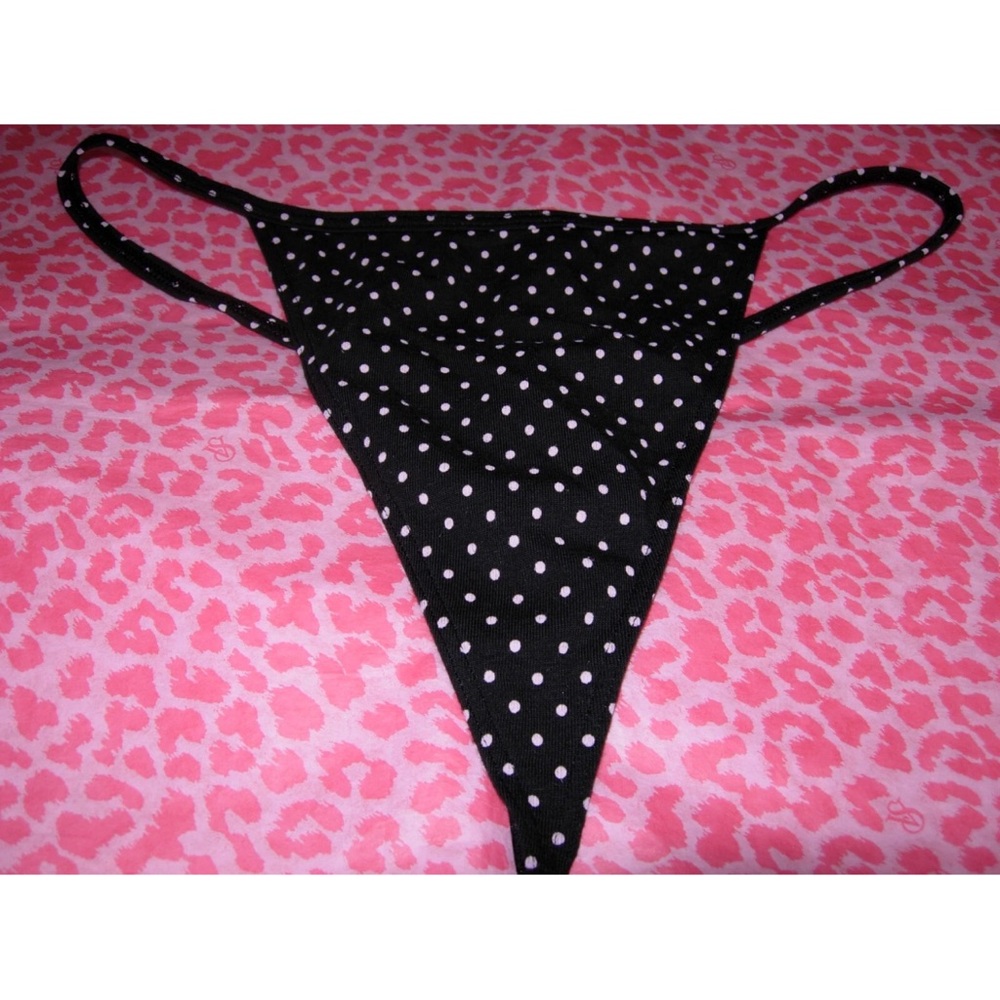 Victorias Secret Sexy V-String G-String Skimpy Strappy Polka Dot LOGO Pantie NWT